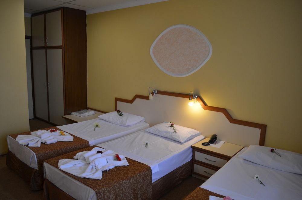 Ayvalik Palas Hotel Exterior foto