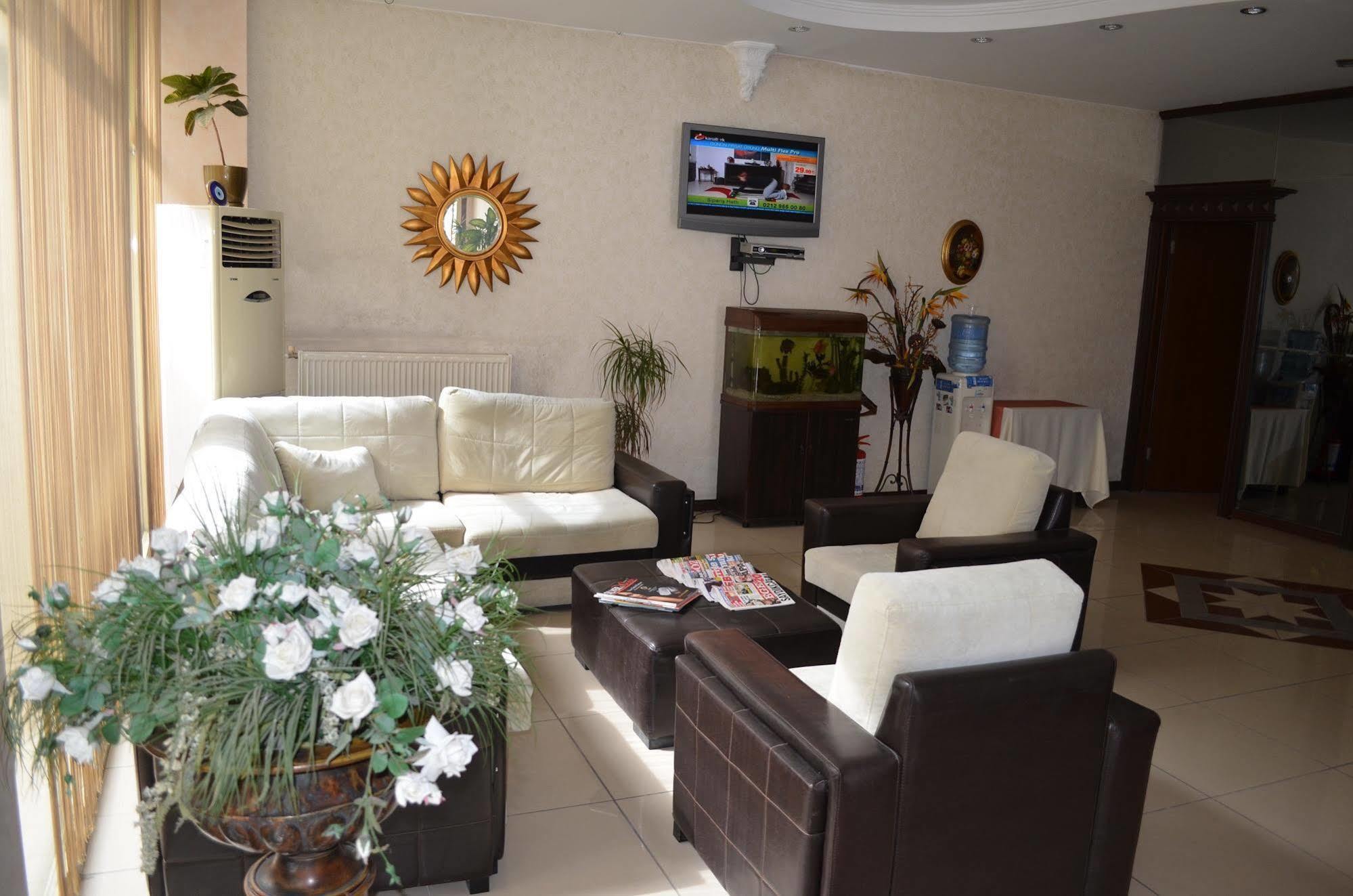 Ayvalik Palas Hotel Exterior foto